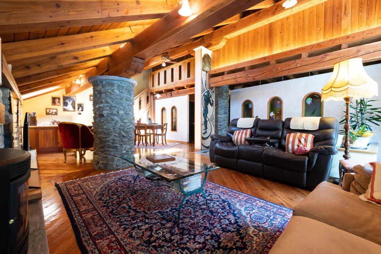 Woodstone Villa Aosta Buitenkant foto